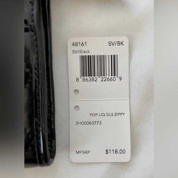 COACH POPPY LIQUID GLOSS ZIPPY WRISTLET #48161 Black NWT - Picture 5 of 5
